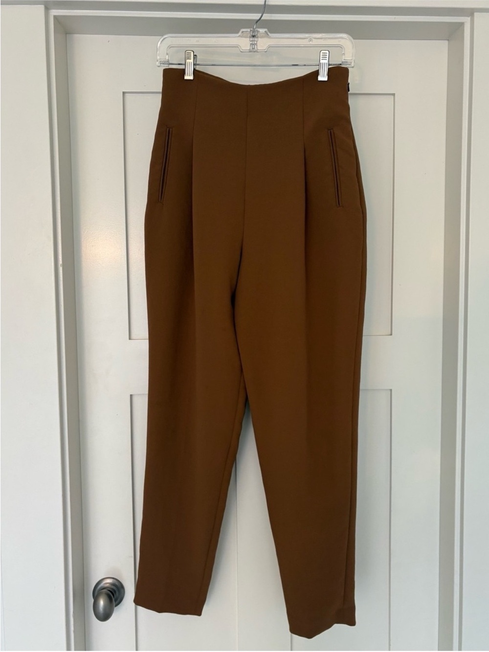 Wilfred High-Rise Tailored Trousers in Brown SZ 4 - Picture 2 of 6